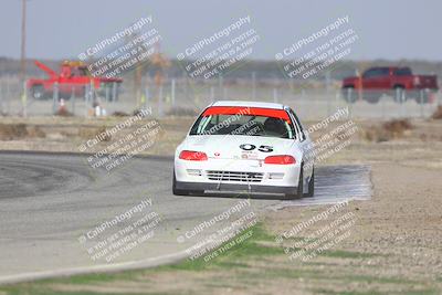 media/Oct-25-2025-CalClub SCCA (Sat) [[34c778dfbe]]/Group 2/Qualifying/